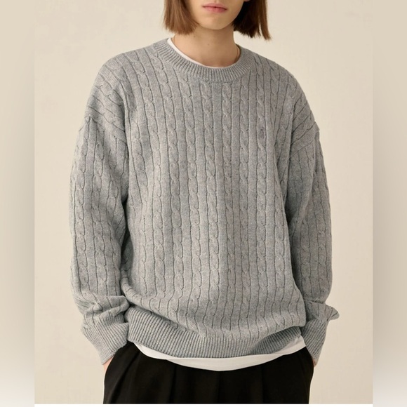 Denver Hayes Light Gray Crewneck Sweater - Picture 1 of 5